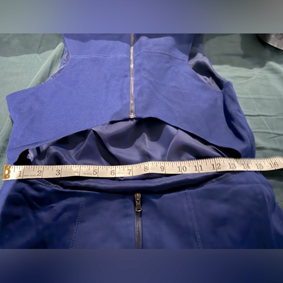 Trina Turk Casual Cutout Back Dress - Picture 4 of 6